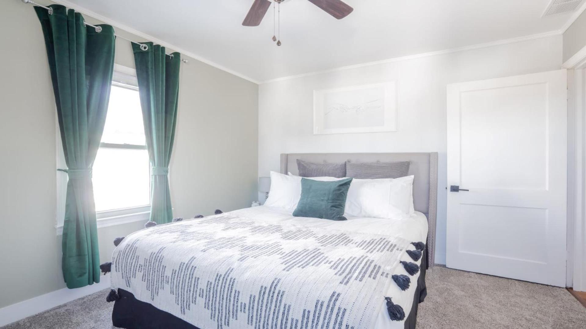 Elegant Williamstown Home 5 Minutes To Ark دري ريدج المظهر الخارجي الصورة